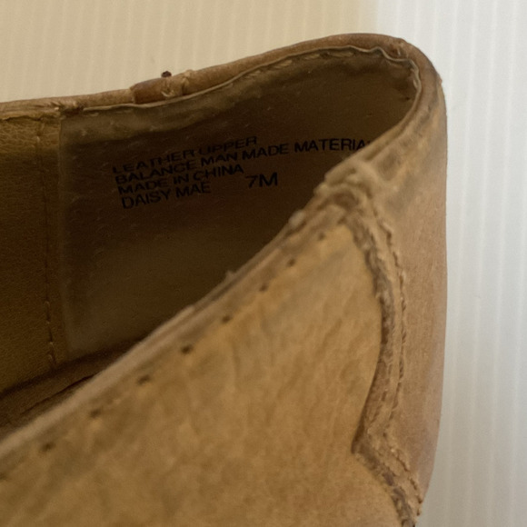 Levity  Leather Western Ankle Boots  7 Block Heel Tan Vintage Style - Picture 6 of 11